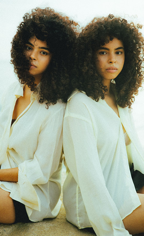 amani-ahlam-cover-model-twins-curls-new-gen-z-curly-hair-toothgap